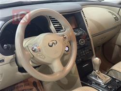 انفنتي Q70